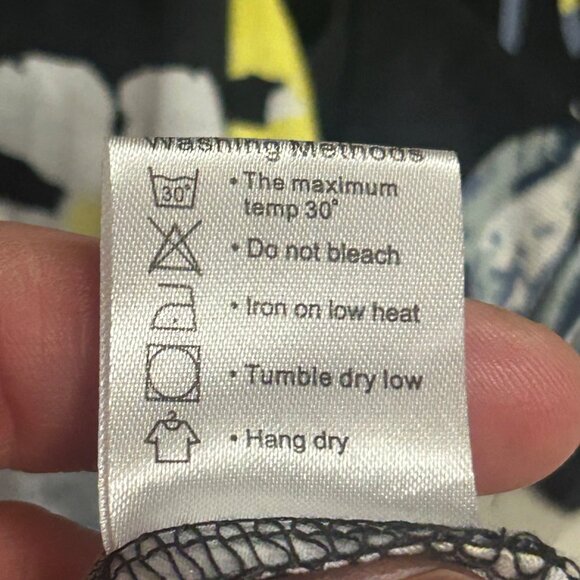 Simier Fariry Women's XL Knee Length Floral Dress Short Sleeve Midi NWT - Picture 11 of 12